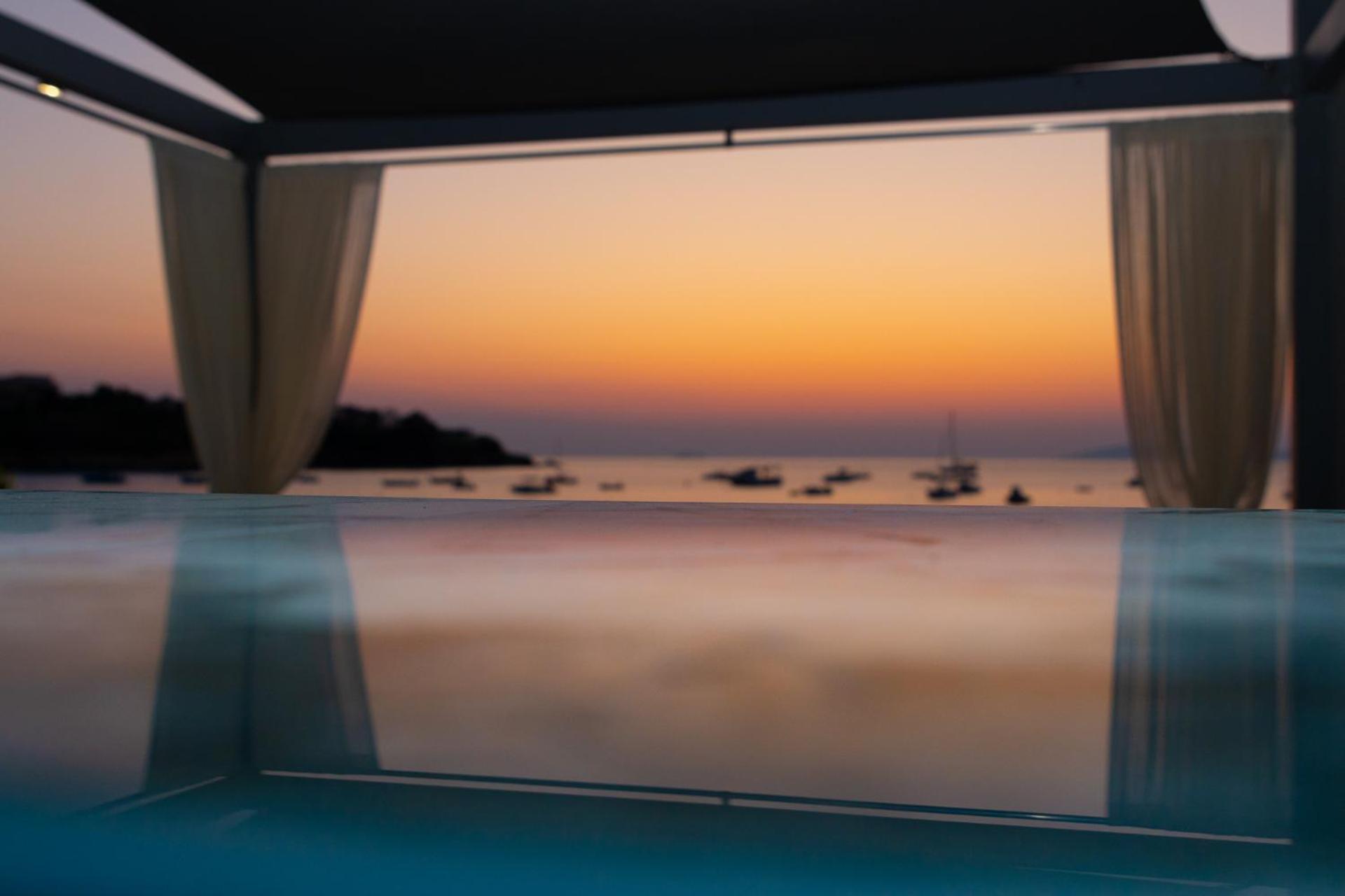 Buganvilla-Sea Front Villas アギア・ペラギア エクステリア 写真